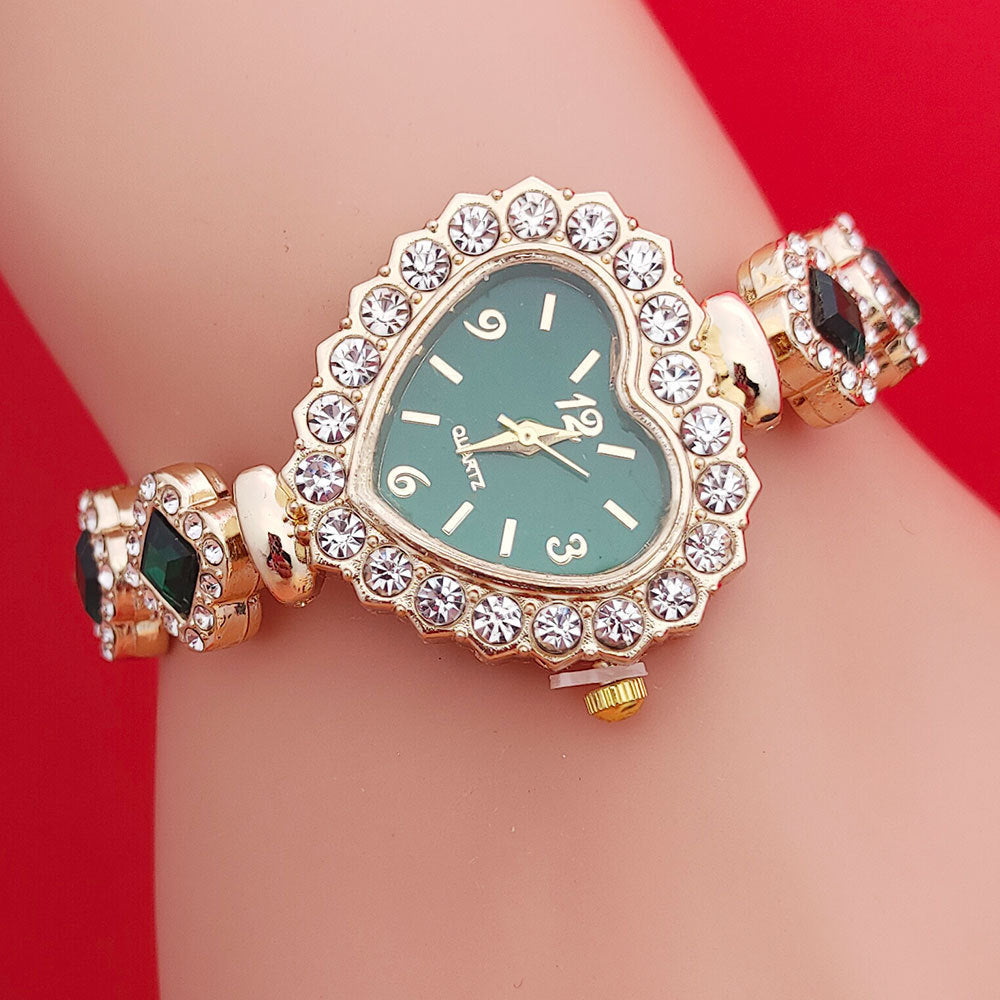 Women’s Heart Bracelet Watch Set Diamond Quartz