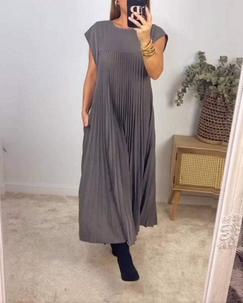 Short Sleeve Pleated Round Neck Long Summer Dress for Women
