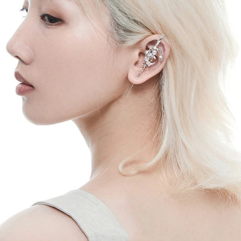 Creative Star & Moon Diamond Geometric Fashion Stud Earrings