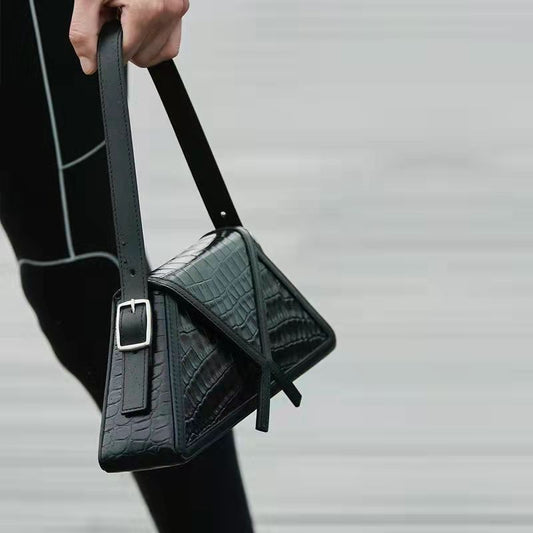 New Fashionable Minimalist Bag with Niche Design, Women's Trendy Shoulder & Underarm Handbag